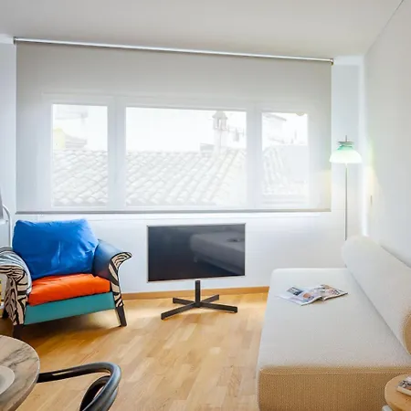 Majordoms Retrocentric Apartment